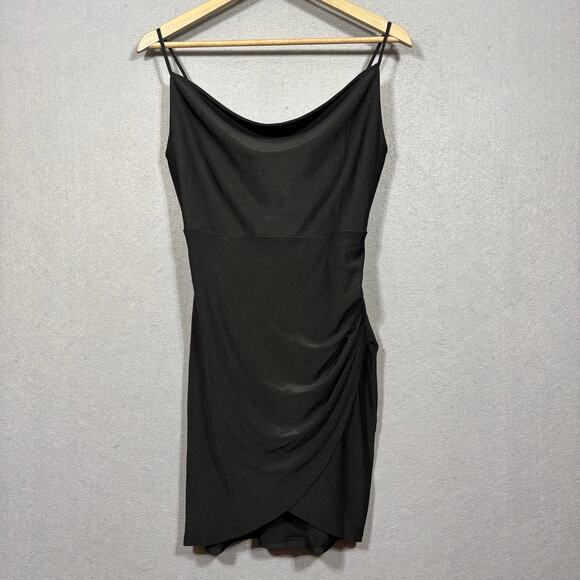 NEW E.L.H. Studio Bodycon Dress M Black Scoop Neck Minimalist Soft Chic Cocktail - Picture 1 of 8